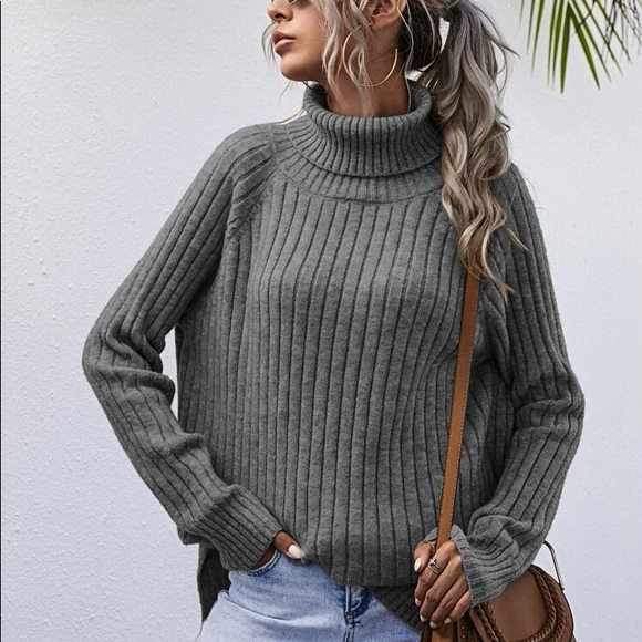 SHEIN Sweaters - SHEIN Turtleneck Grey Sweater Size S